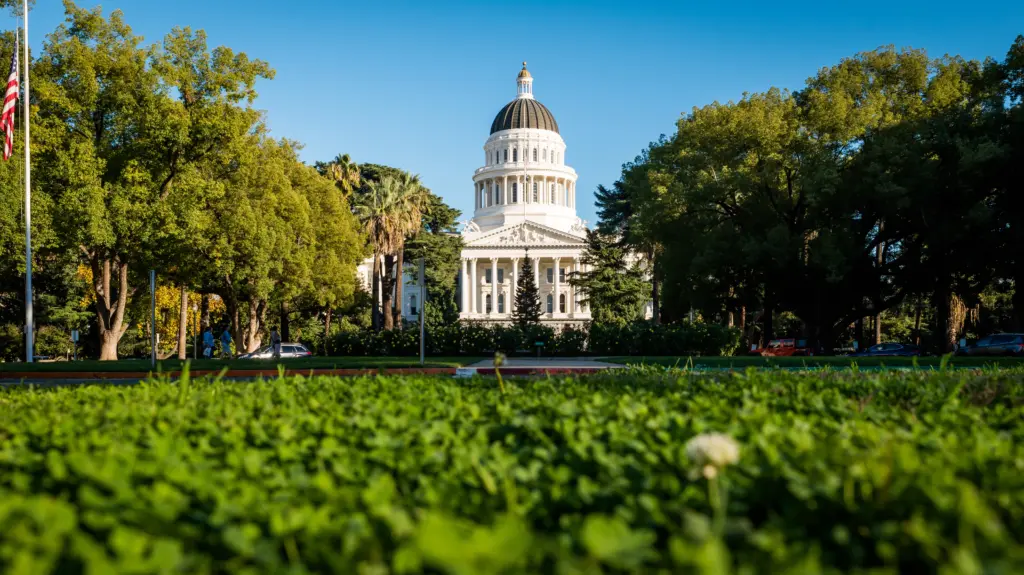 Government Debt: Long shot of the US Capitol Dome.